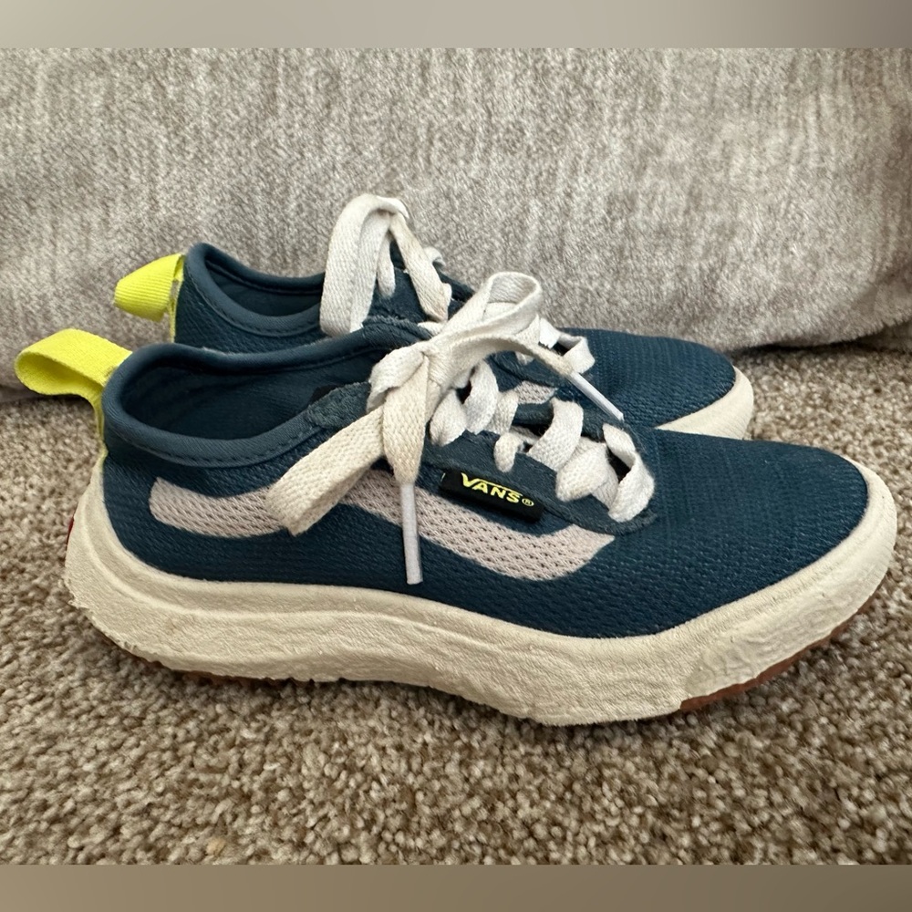 Vans UltraRange Shoes (Toddler size 10.5)